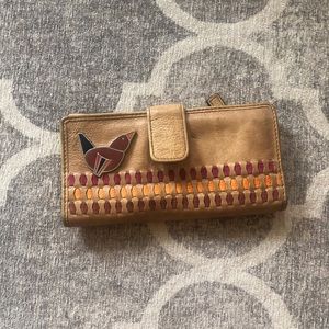 4/$12 💛 Fossil Wallet